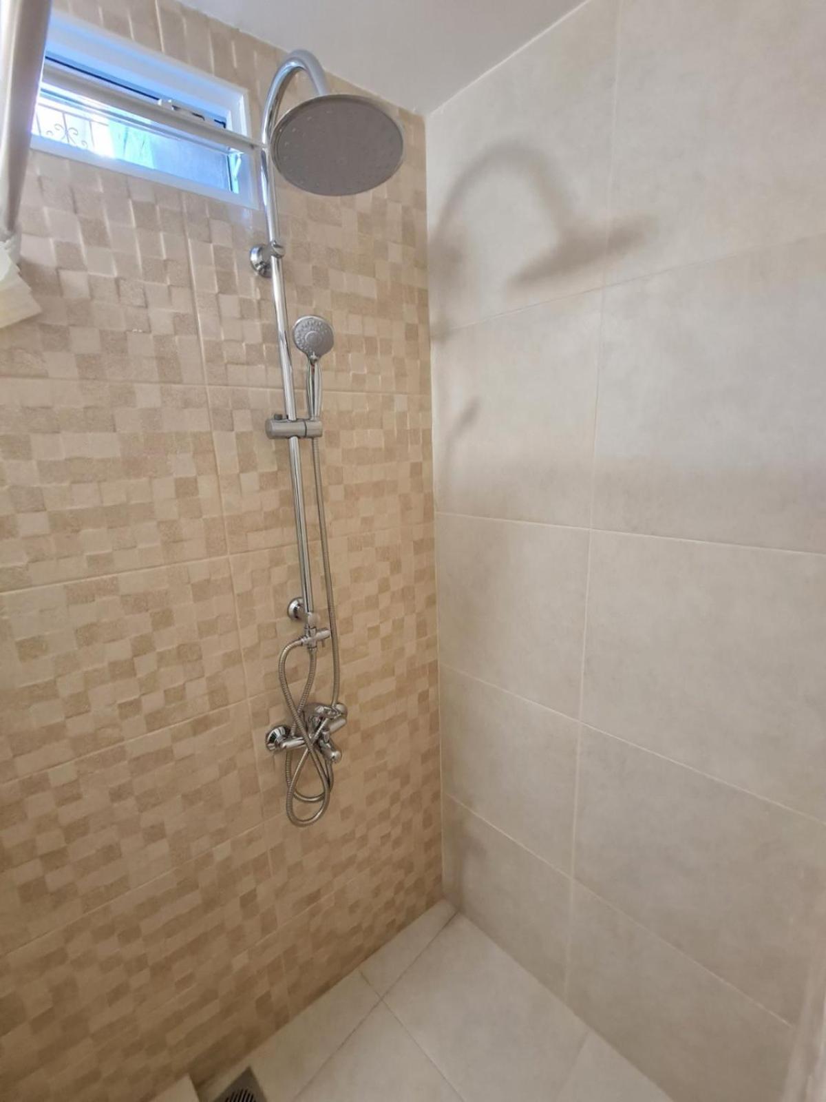 Ferienwohnung Ειδικη Προσφορα Patras Exterior foto